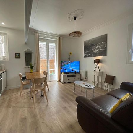 Boulogne 3 Pieces Avec Terrasse Apartment Bagian luar foto